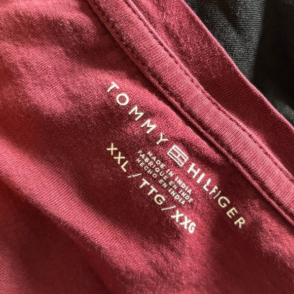 Tommy Hilfiger Tee - Picture 4 of 4